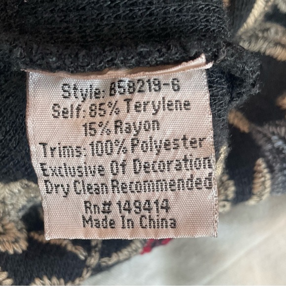 Johnny Was Biya black fully embroidered long cardigan sweater, size M - Picture 5 of 6